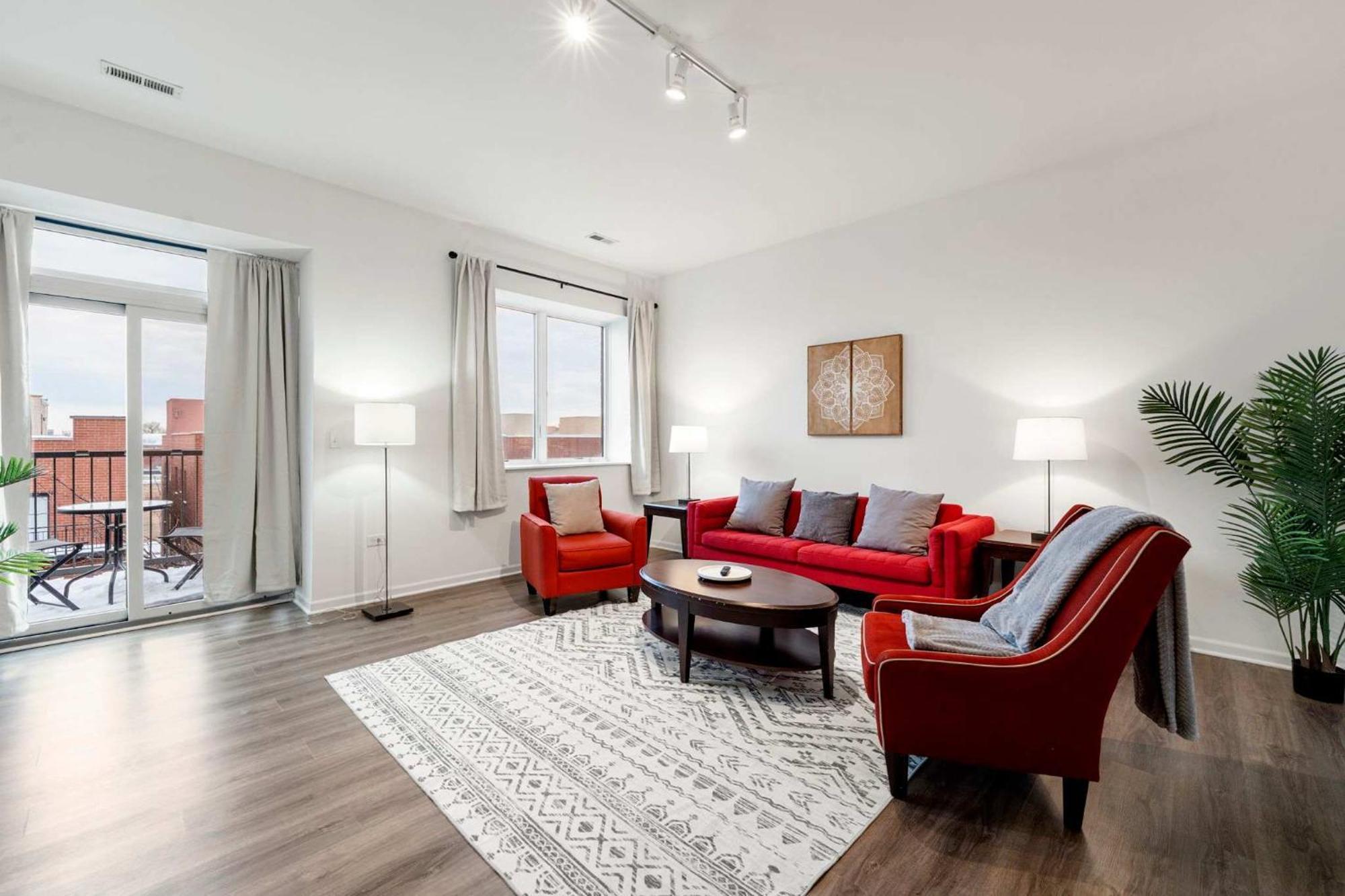 Spacious 3br Urban Getaway W Gym