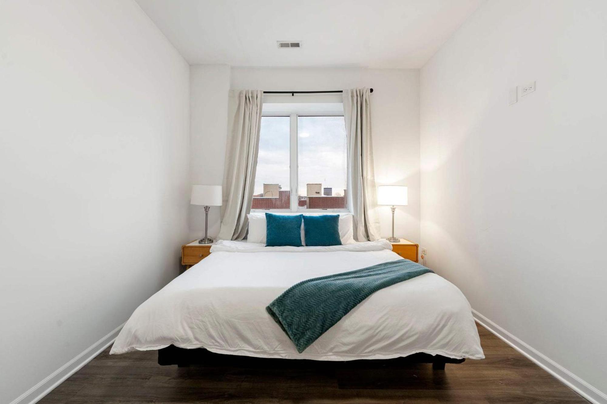 Spacious 3br Urban Getaway W Gym Holiday home Chicago