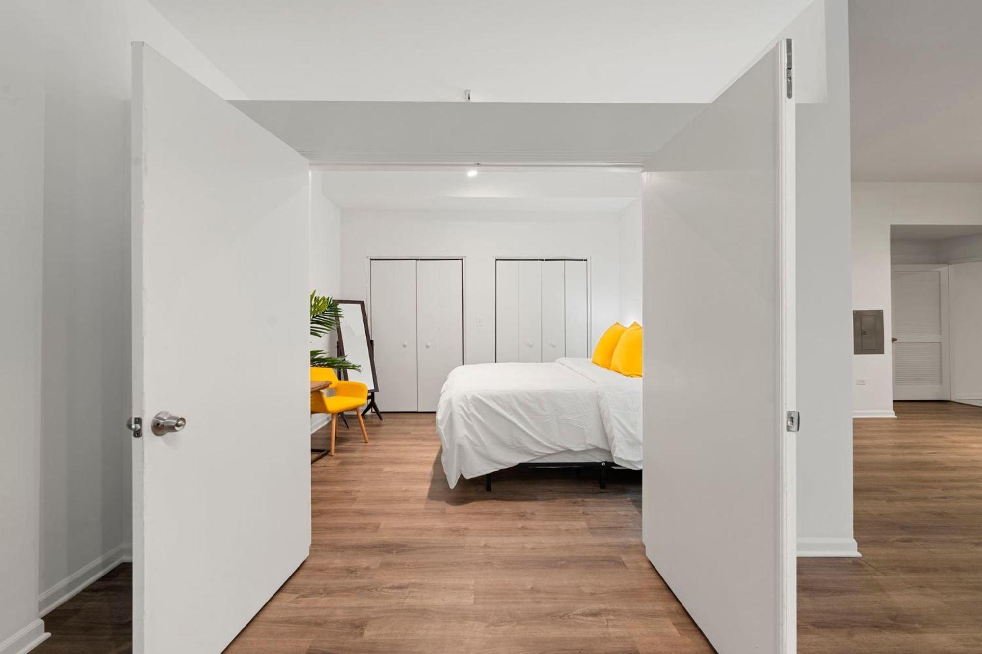 Modern 3br Near Mccormick & South Loop