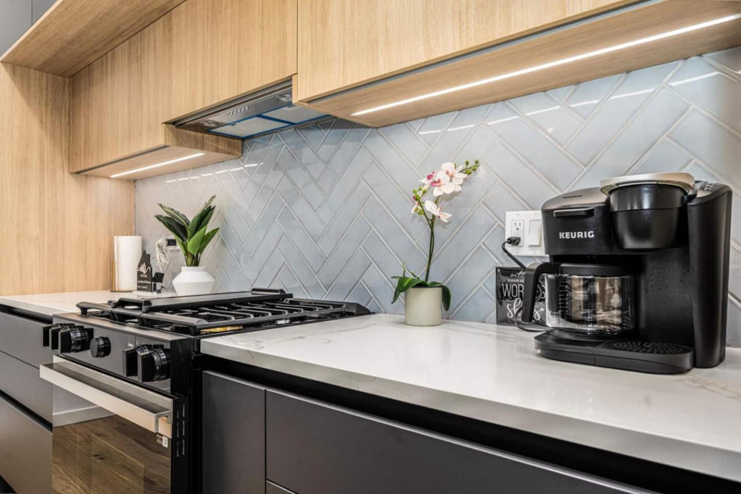 Ultra Modern Luxury - New Construction 4 Bedrooms * Chicago