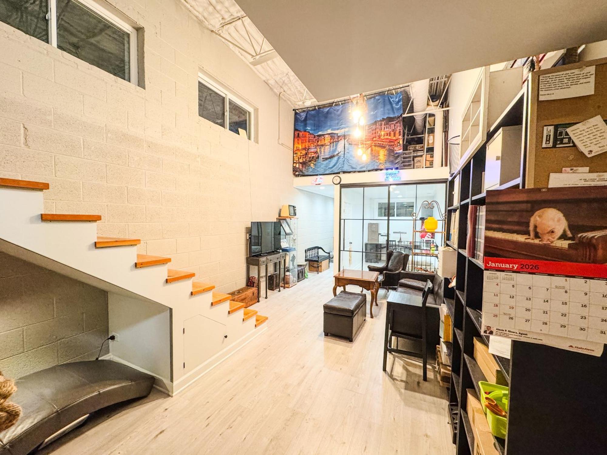 Apartment Comfort West Urban Loft House