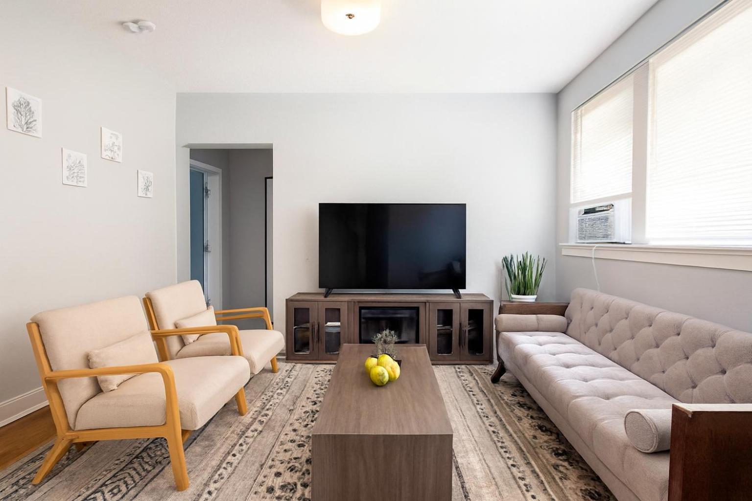 Apartment Charming 2br Near Cafes, Park & Cta