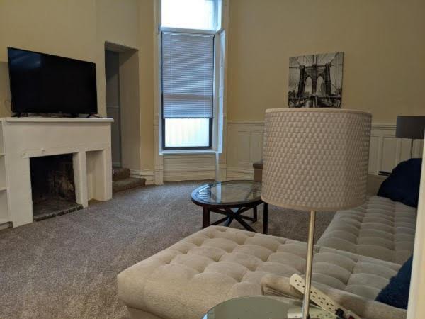 Apartment Downtown Vintage Chicago