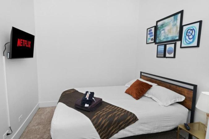 Spacious 3br Retreat Near Mccormick Place 2001 S State St 2a * Chicago