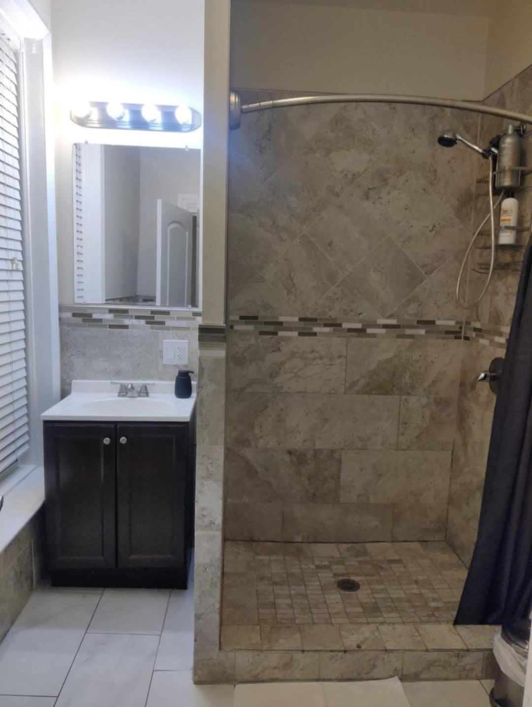 Wrigleyville Getaway