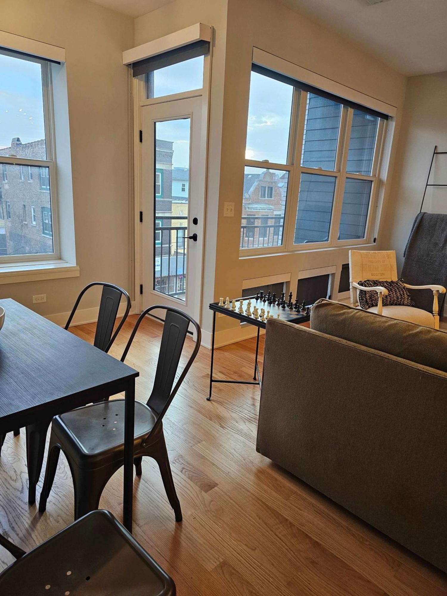 Updated 3 Bedroom Downtown Pilsen