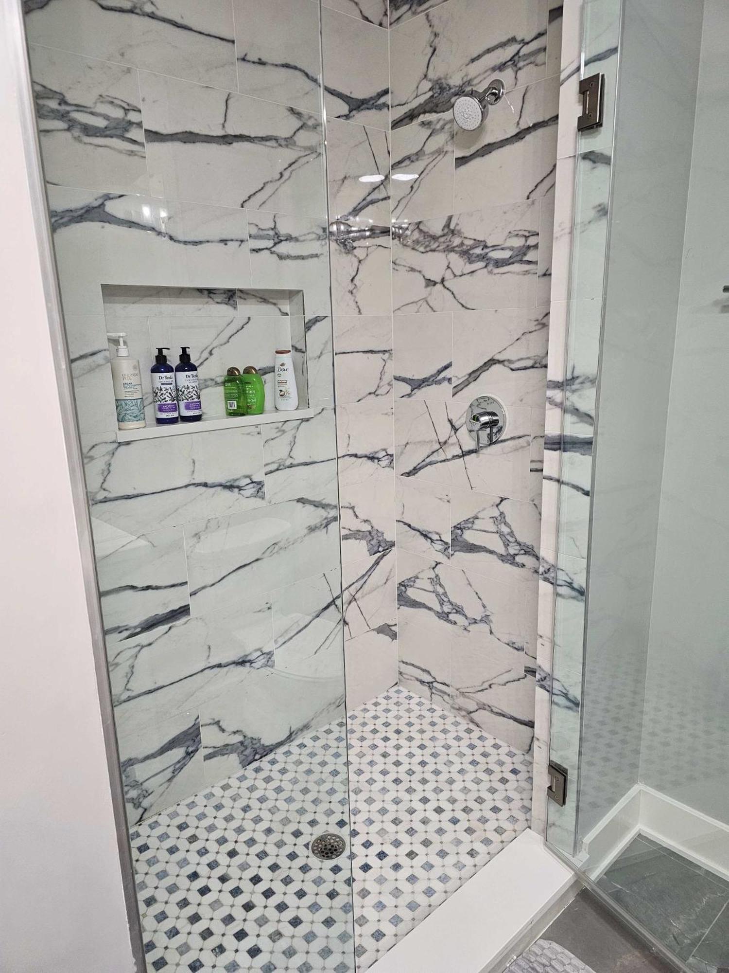 Updated 3 Bedroom Downtown Pilsen *