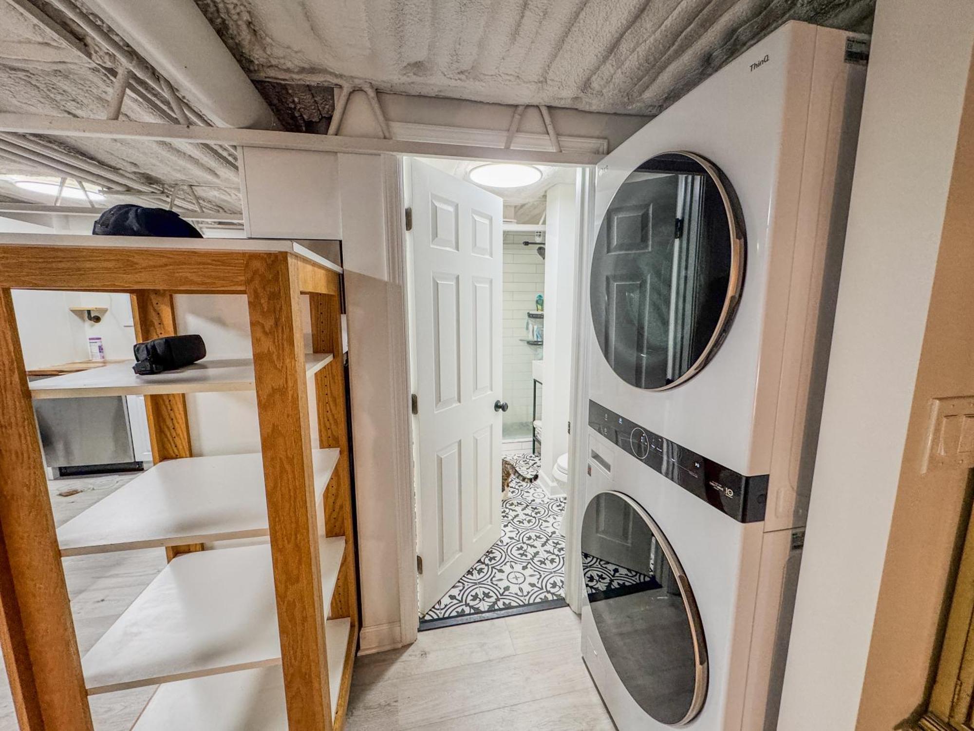 Comfort West Urban Loft House Apartment