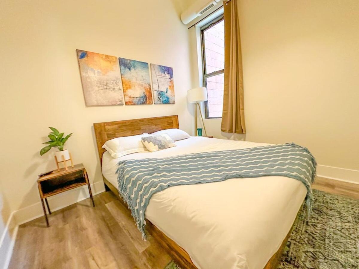 Apartment Friendly 3br Getaway Near Mccormick 2001 S State St - 2g *