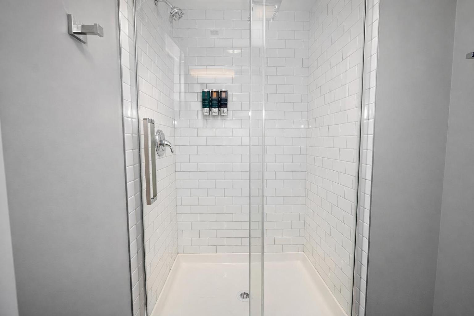 Cozy 3br Garden Near Loyola & Downtown *