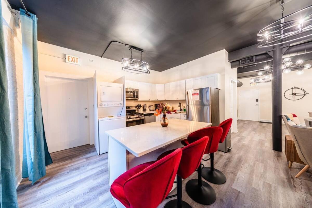 4br Hideaway Close To Downtown & Museums 2010 South Wabash Ave - 2f Apartment Chicago