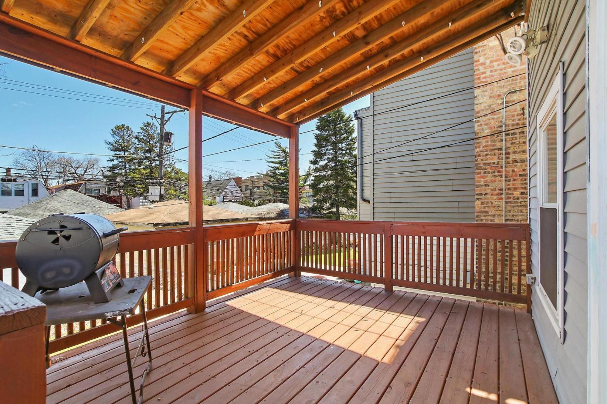 2 Bed Near Ohare - Free Garage Parking - Quiet * Chicago