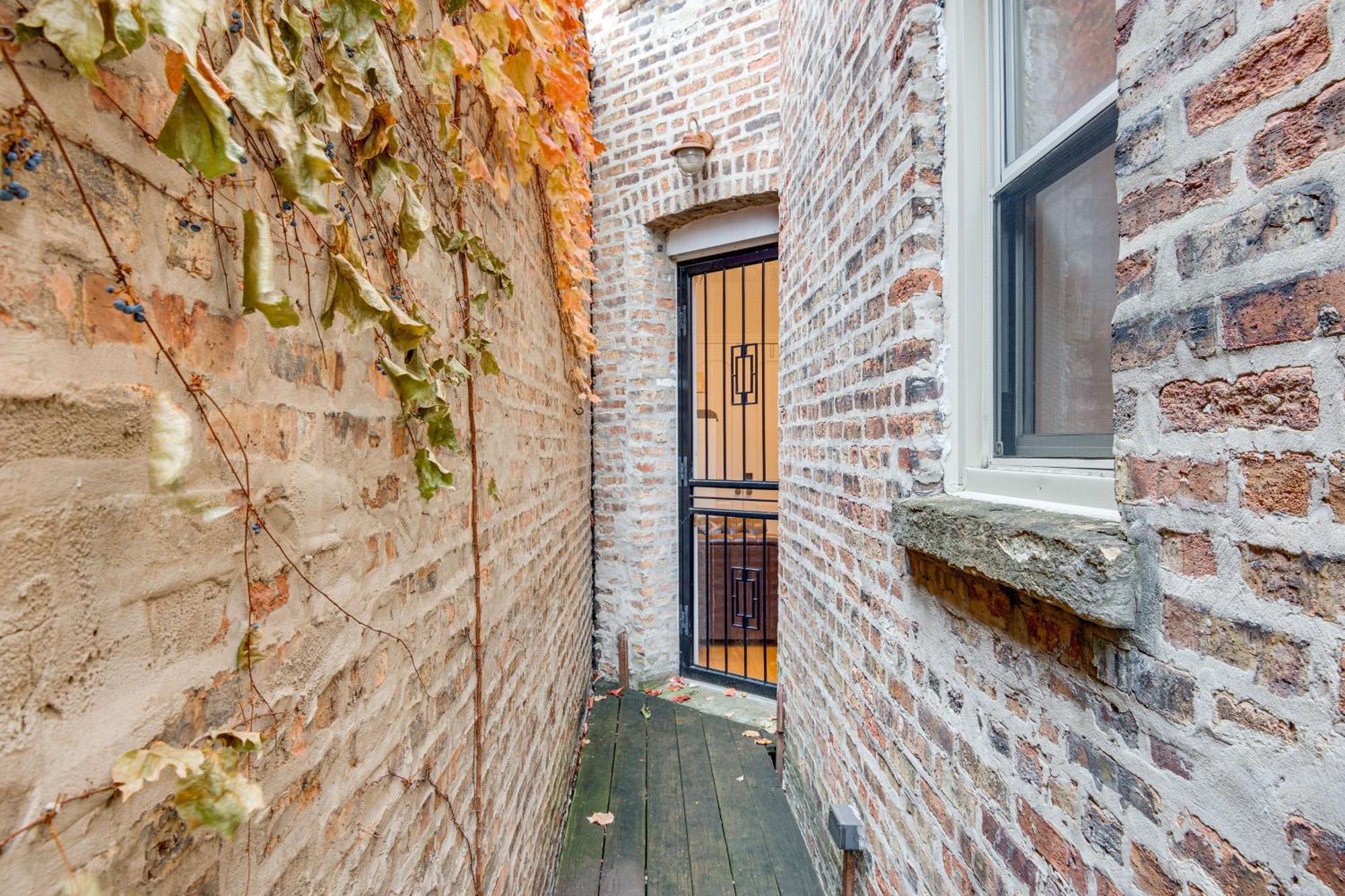 6 Mi To Dtwn Dog-friendly Gem With Hot Tub! Chicago