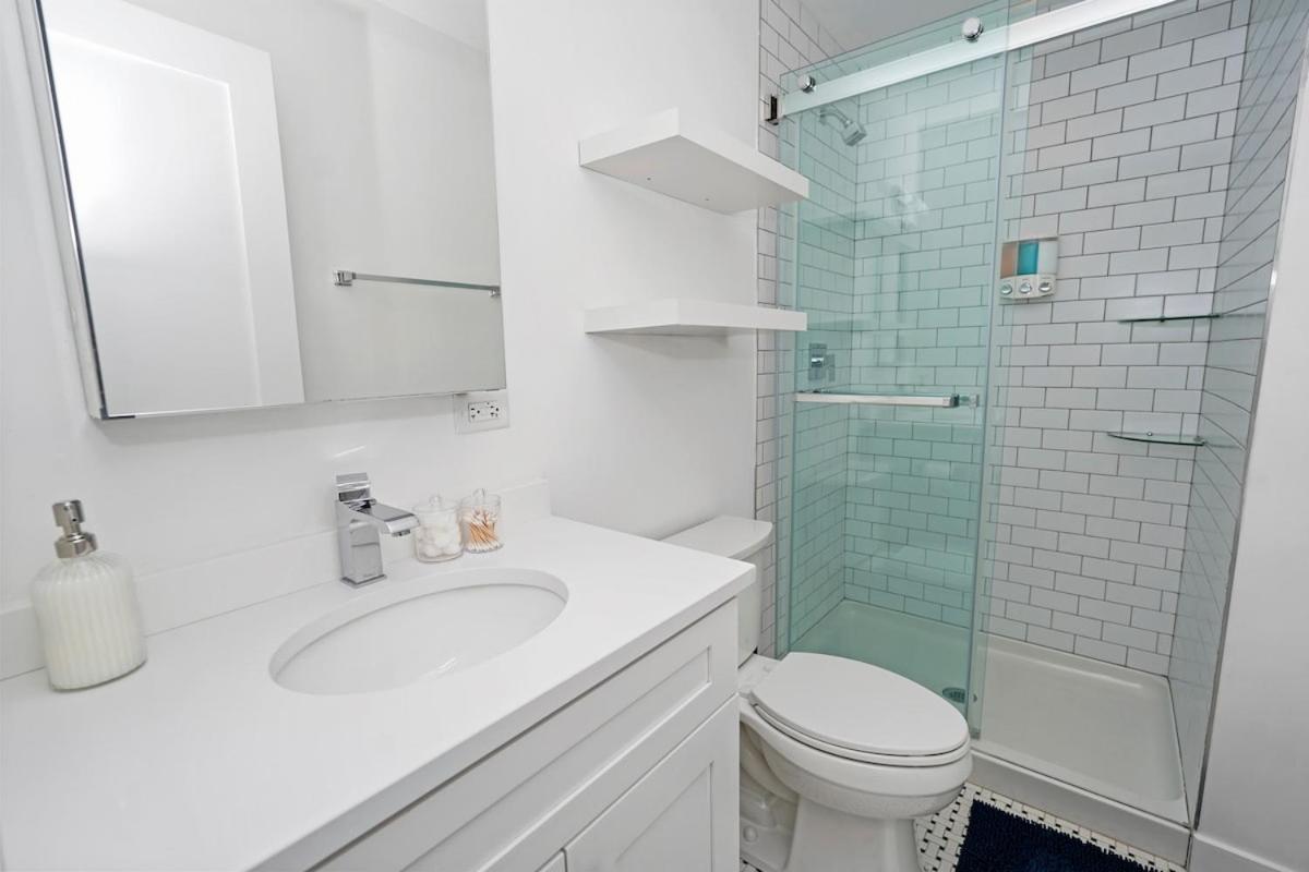Pilsen 6br Getaway With Game Room, Gym & Paid Parking Near Soldier Field & Mccormick Place * Chicago