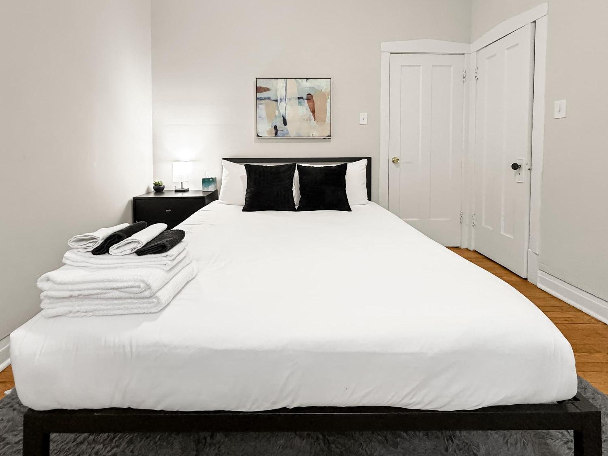 3br Spacious In - Newgard Rep