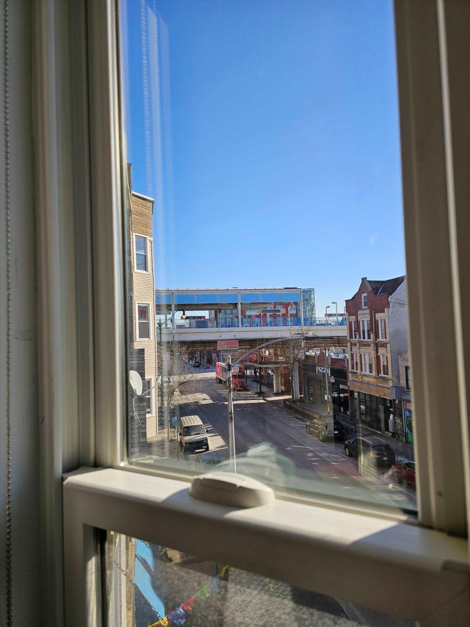 Apartment Updated 3 Bedroom Downtown Pilsen Chicago