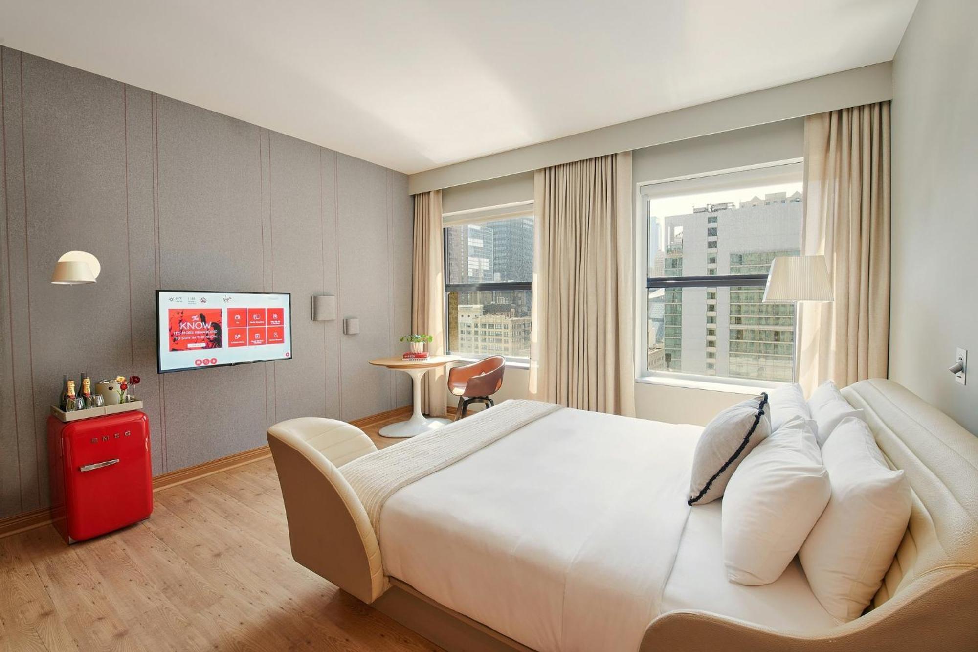 Sports Illustrated 4* Chicago