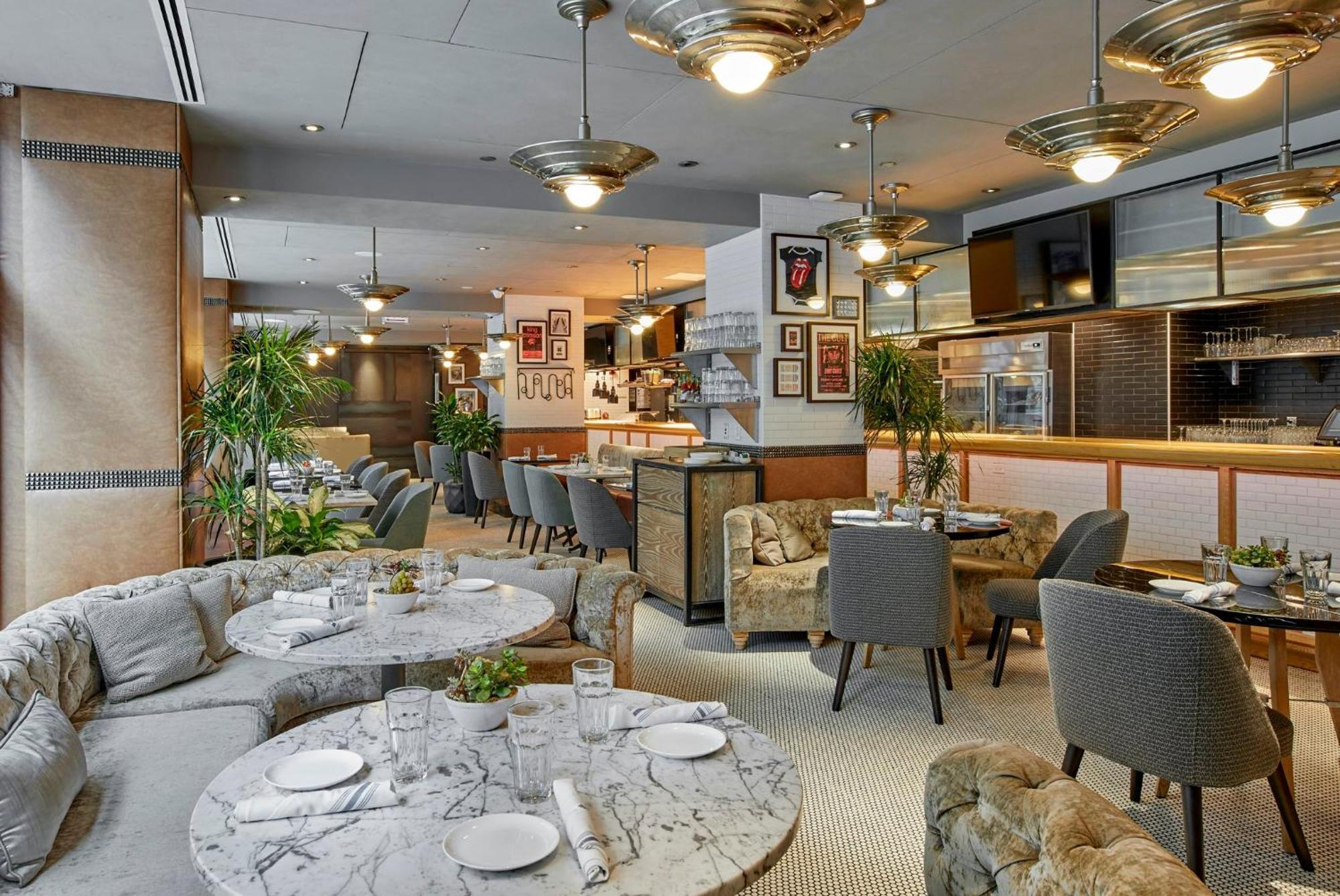 Sports Illustrated 4*