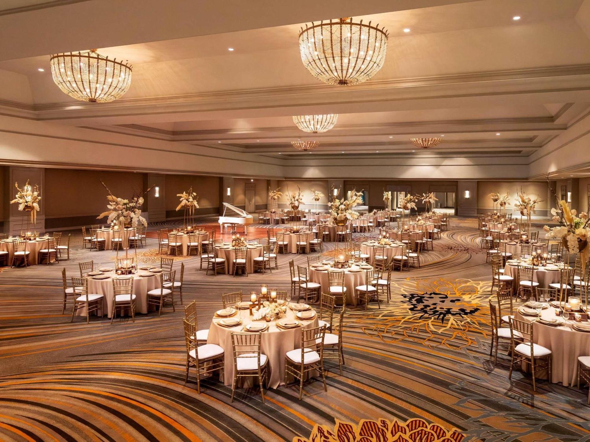 Hotel Fairmont Millennium Park 4*