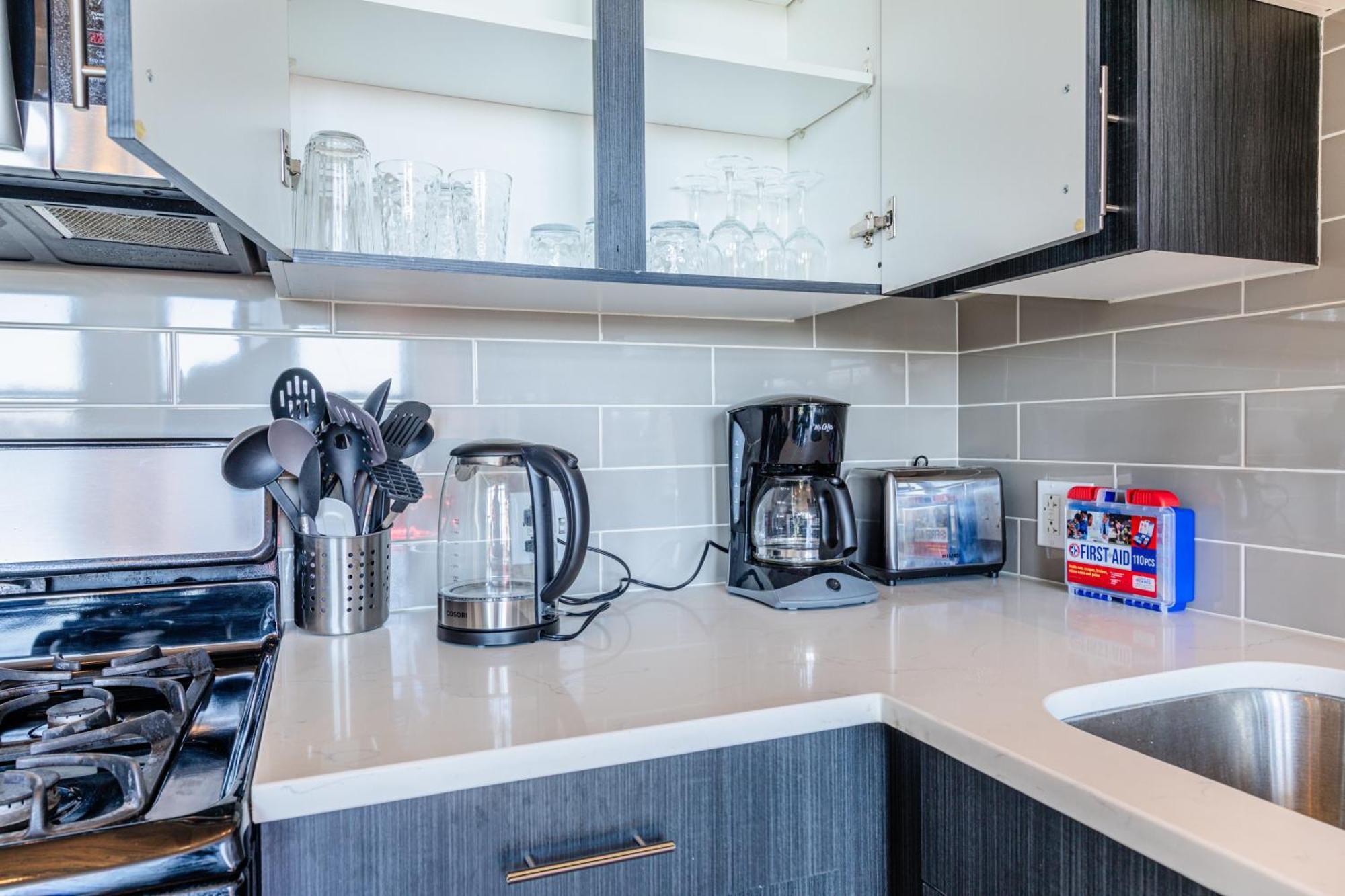 Apartment Modern And Bright 2br On Michigan Ave With Optional Parking And Gym Access Near Soldier Field & Grant Park *