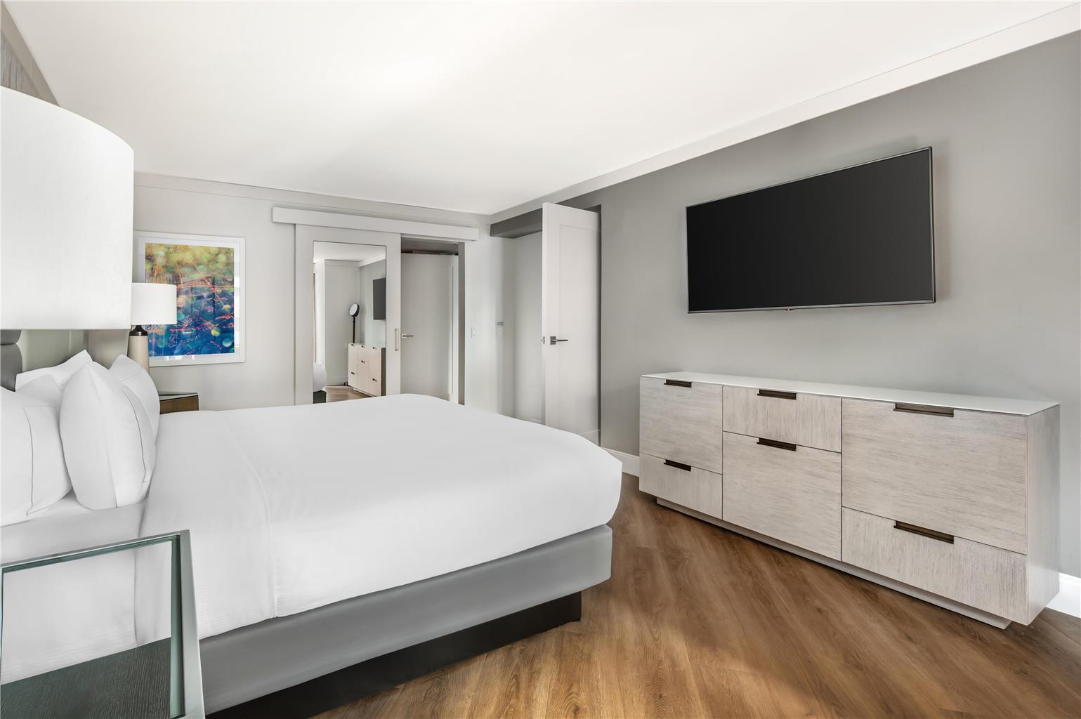 Hilton Grand Vacations Club Magnificent Mile Hotel Chicago