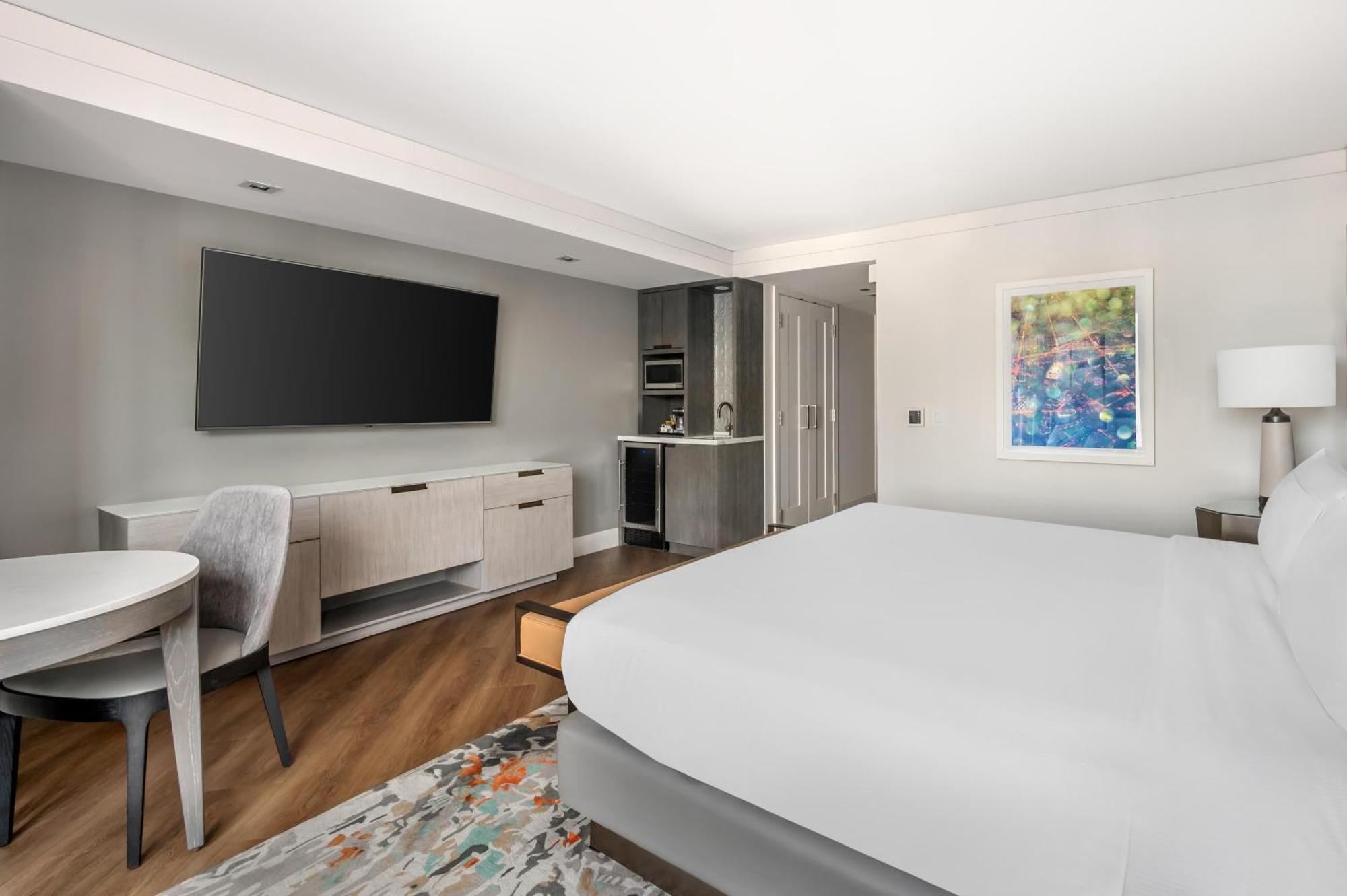 Hilton Grand Vacations Club Magnificent Mile 3*