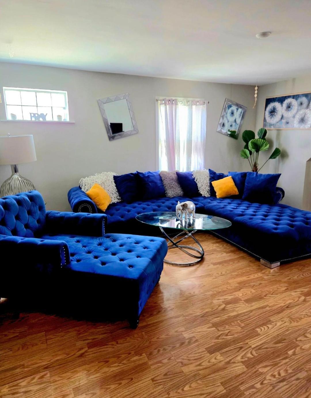 Apartment Comfortable & Relaxing Charming 3br Unit Chicago