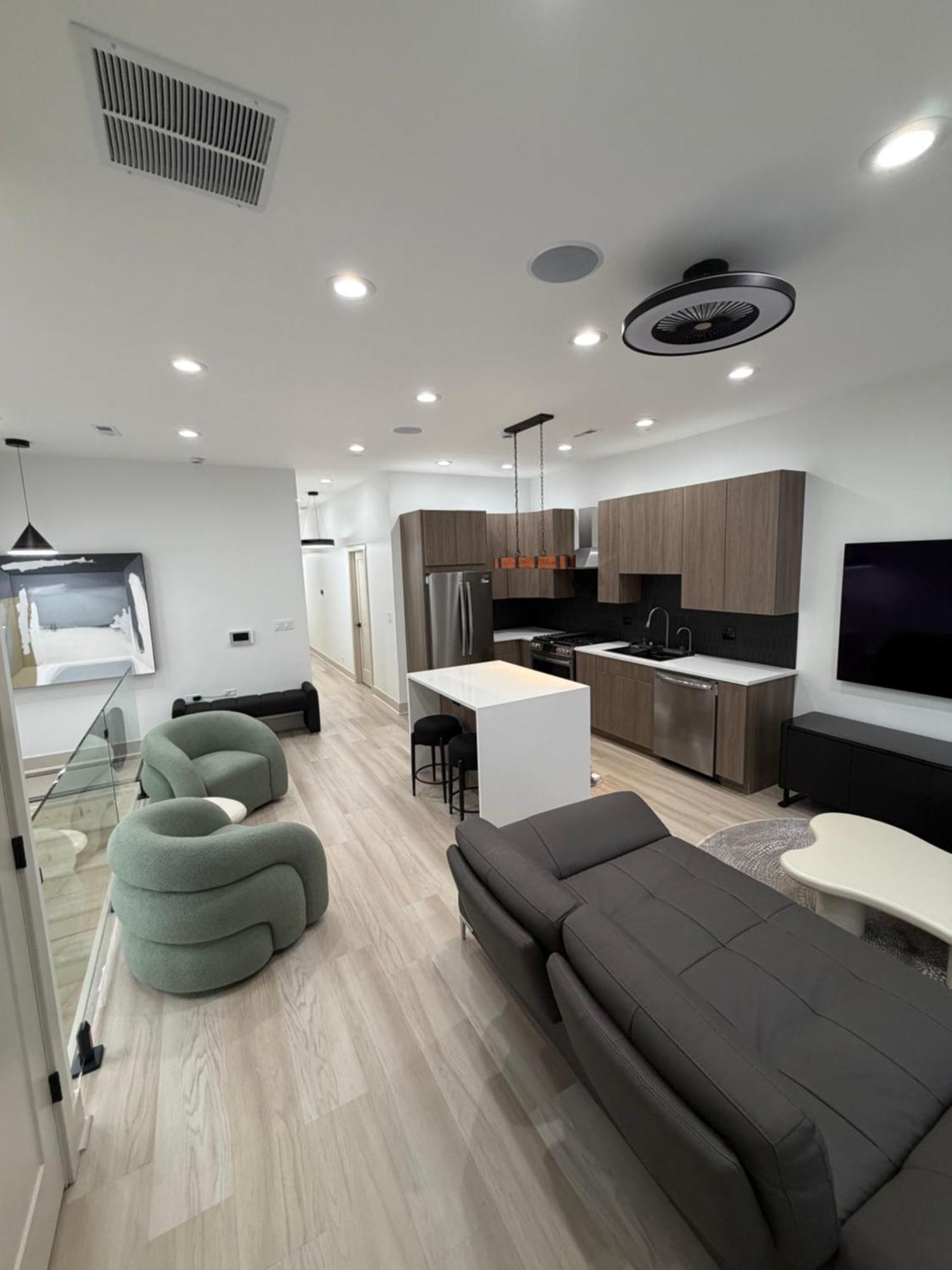 Luxury Living In Bronzeville *