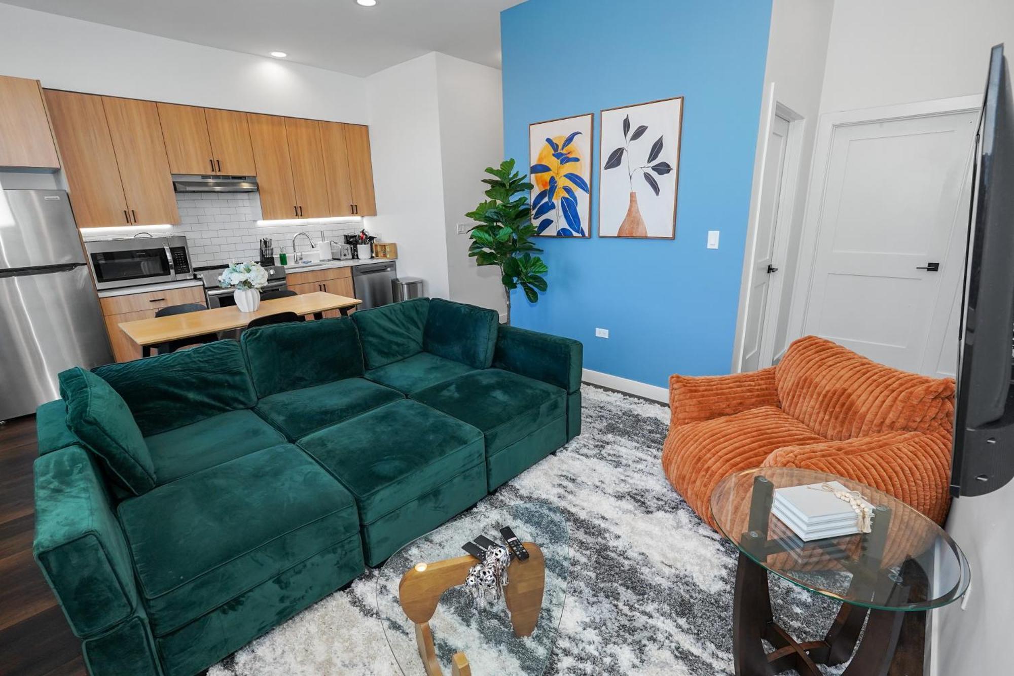 Apartment 4br South Loop By Soldier Field Area Chicago