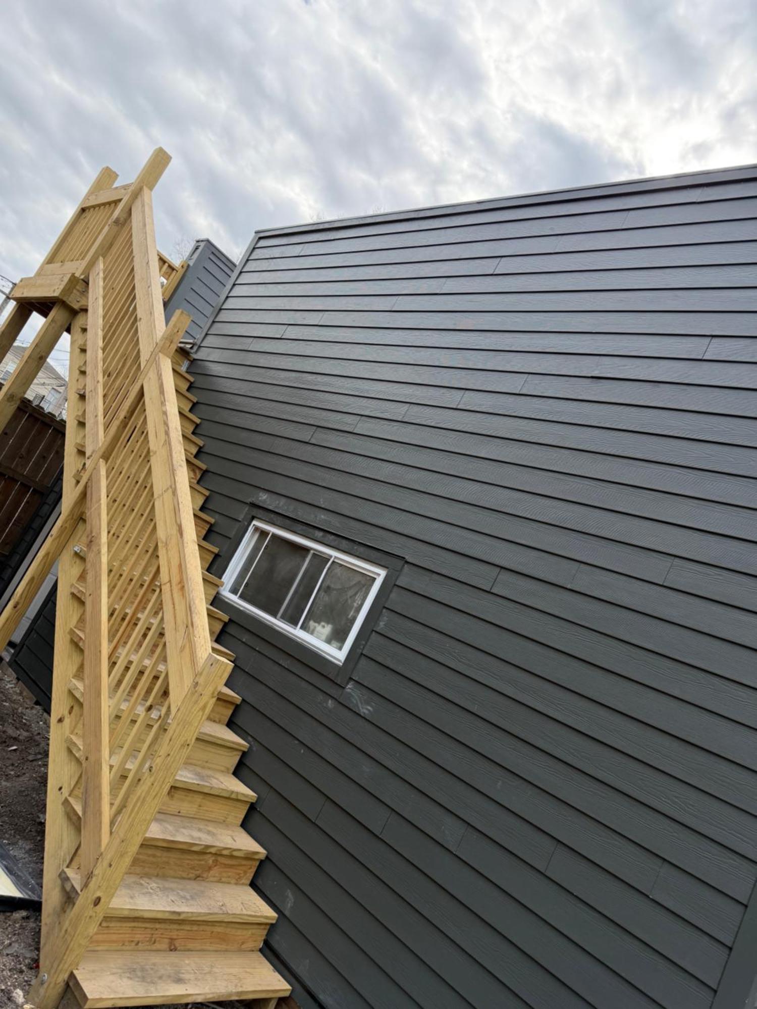 Luxury Living In Bronzeville Apartment *