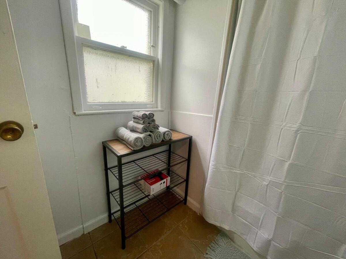 Lower Level Luxury Apartment *