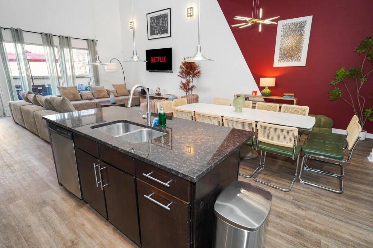 Huge 5br Heart Of Fulton Market Duplex Of Dreams Apartment