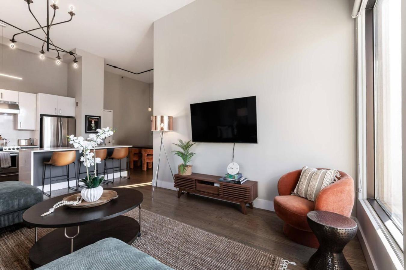 Downtown Penthouse 5Bd Views Parking Gym Apartment Chicago