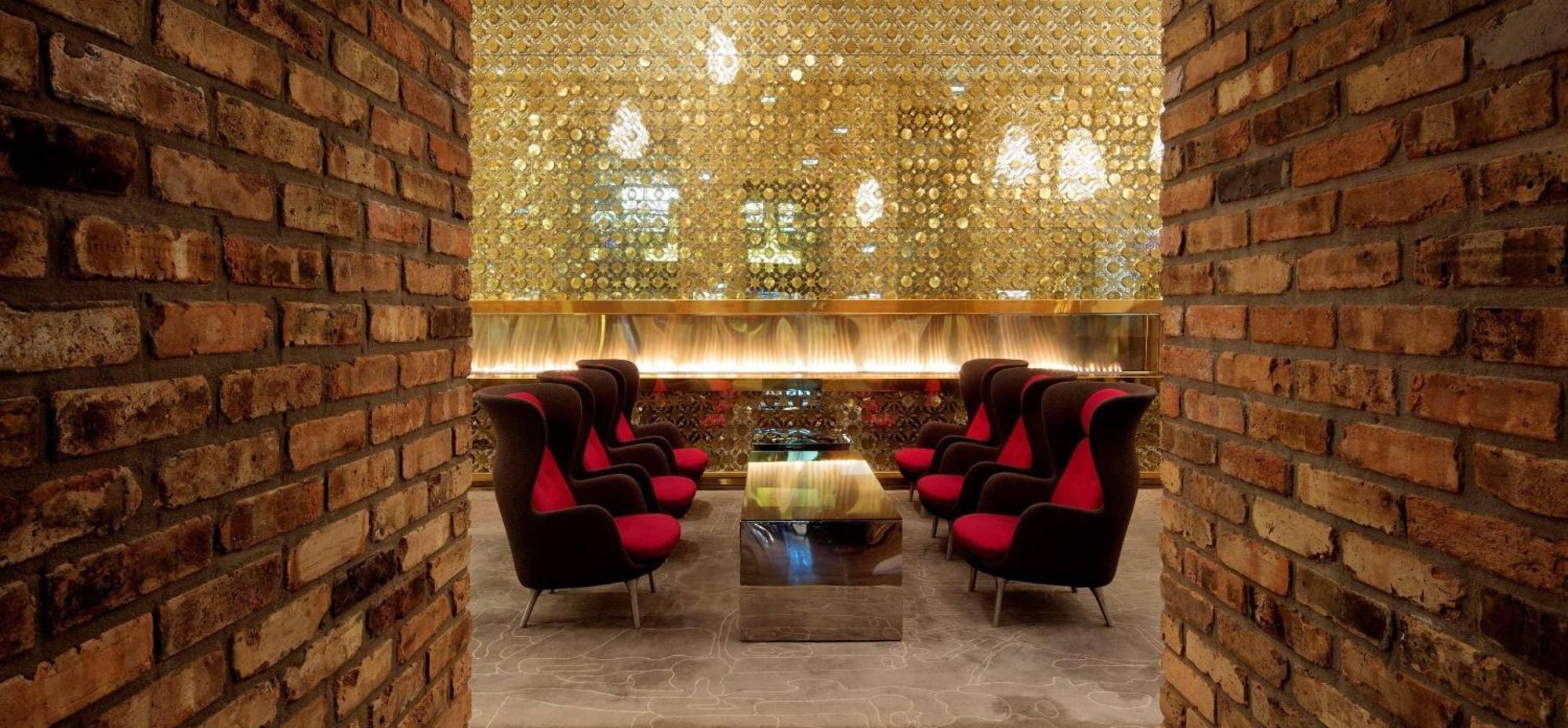 Radisson Blu Aqua Hotel,