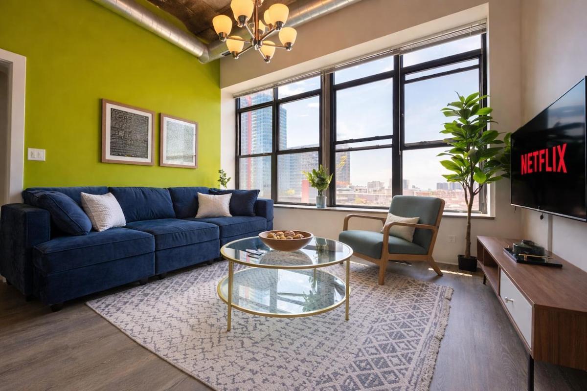 Convenient Cozy 2br Loft With Optional Parking For 8 Guests Near Mccormick Place, Soldier Field And Lakefront Trail Chicago