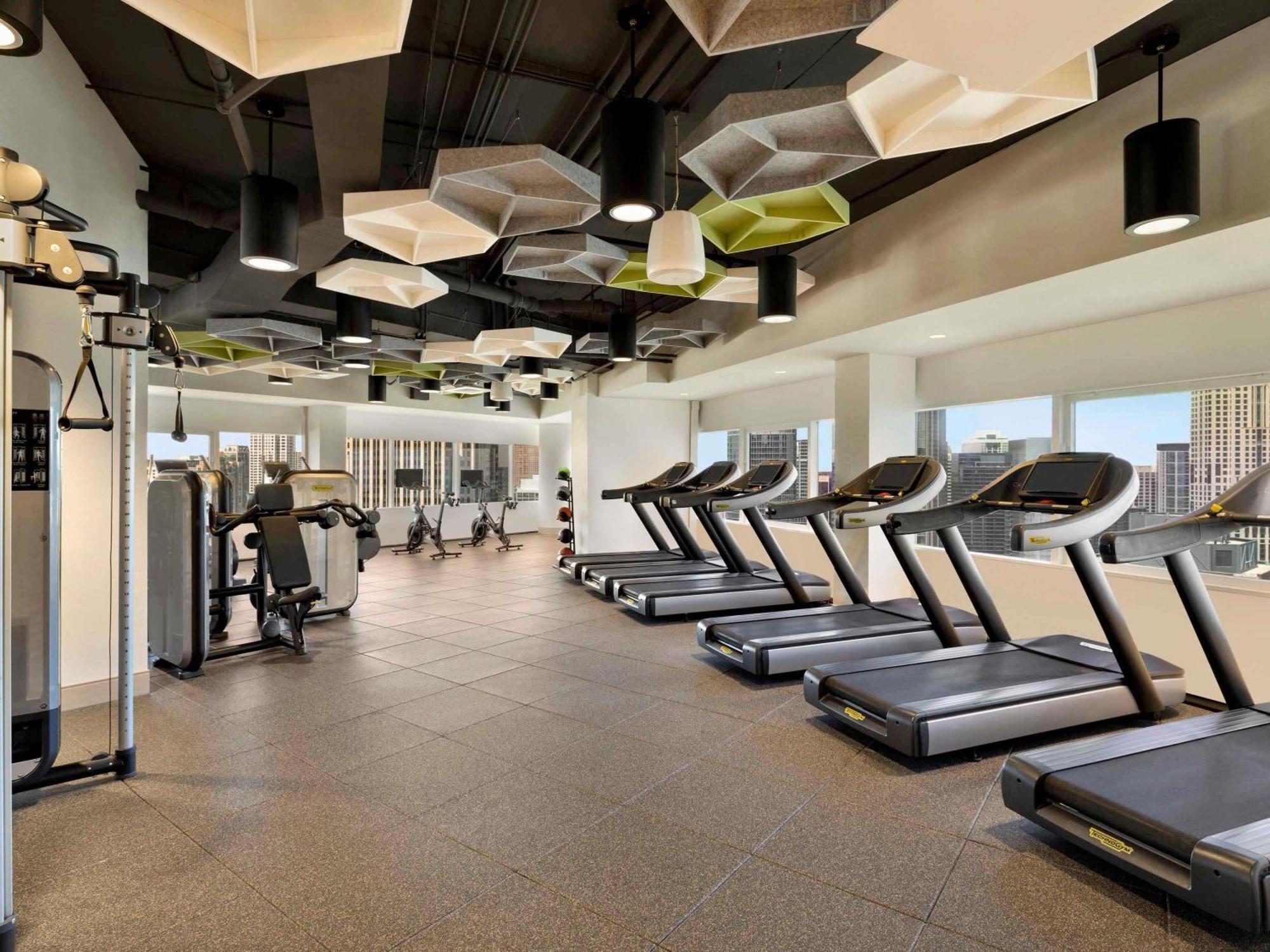 Swissotel 4* Chicago