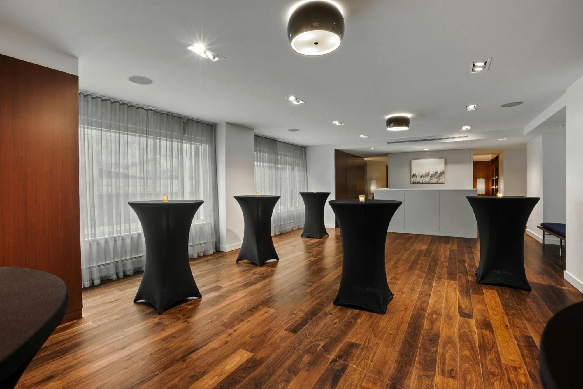55 Downtown Hotel Chicago