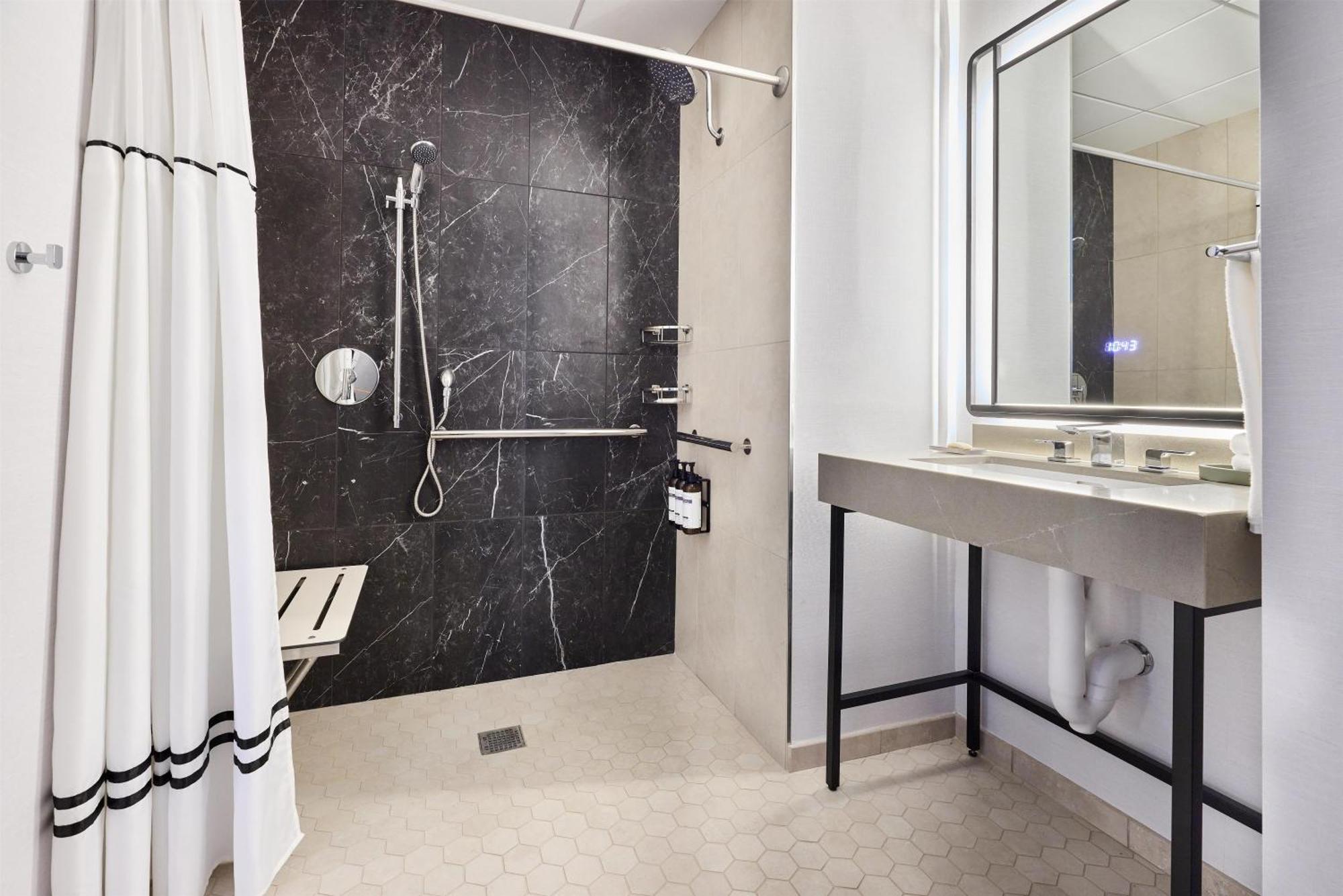 Hyatt Regency 4* Chicago