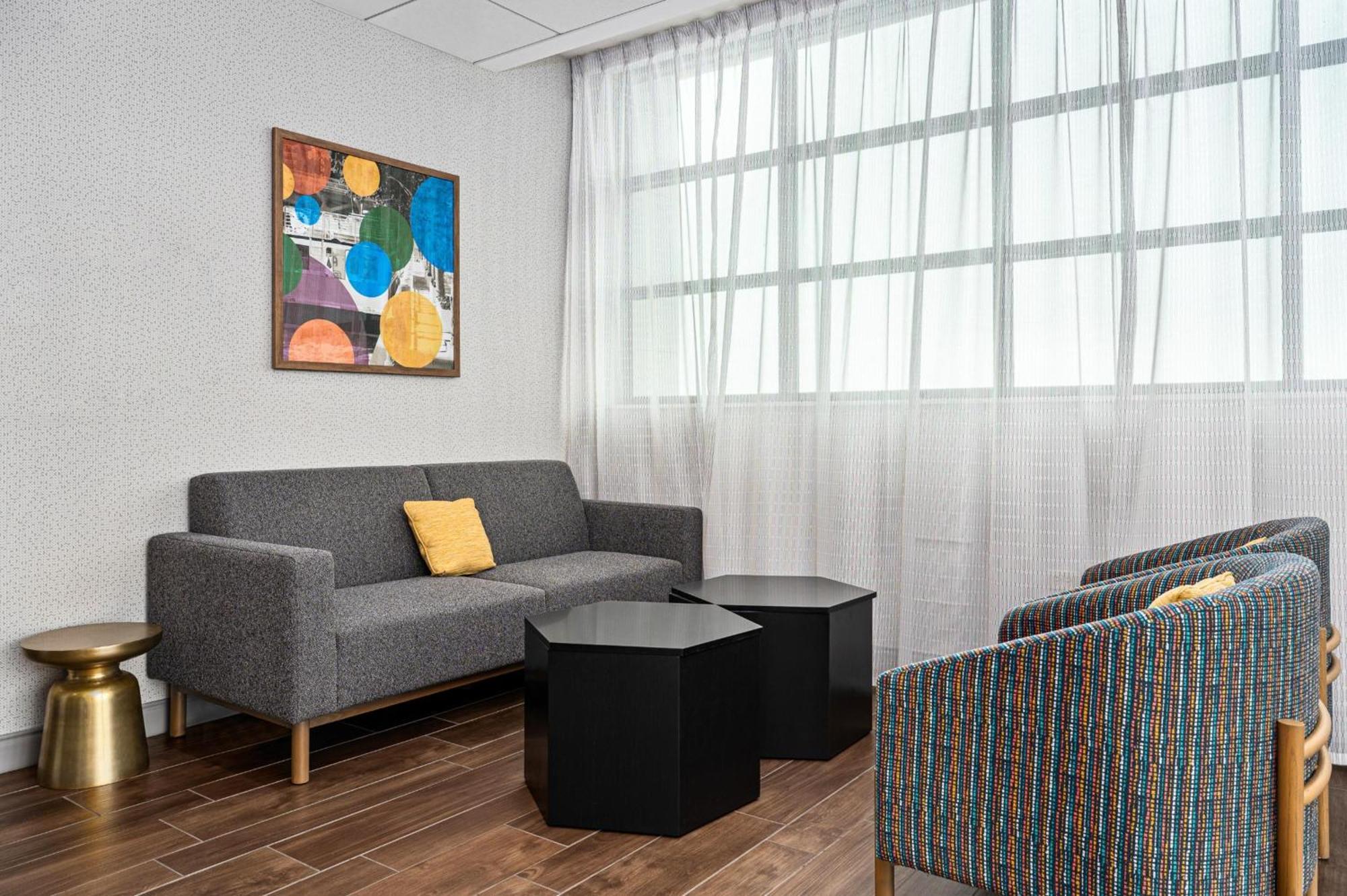 Hampton North-loyola Station, Il Hotel 3*