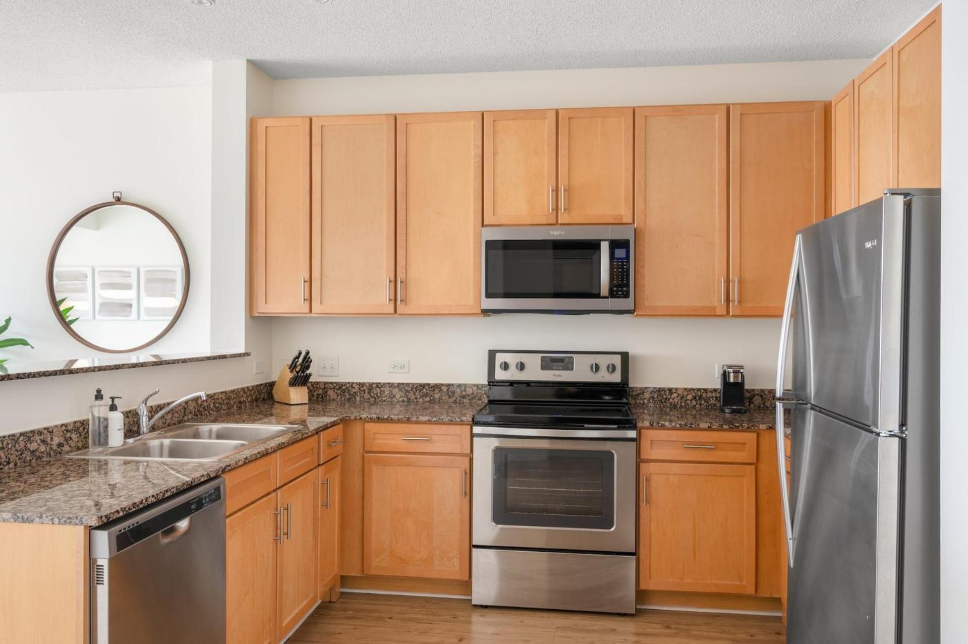 Kasa South Loop 4*