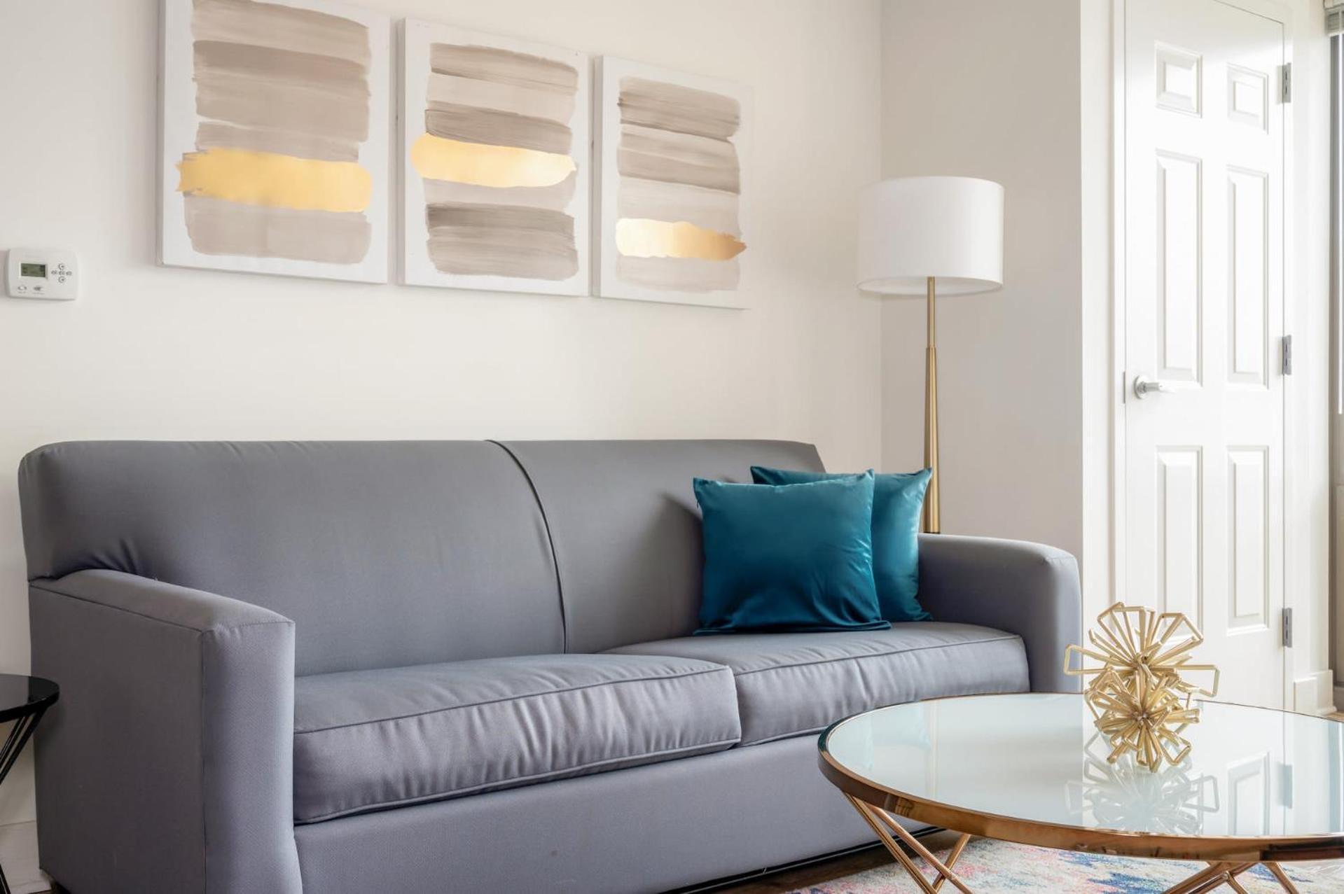 Kasa South Loop Aparthotel