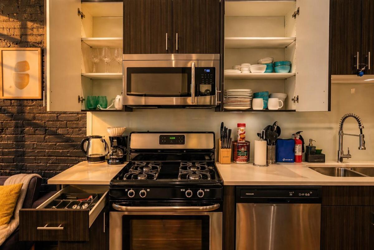 Modern 2br 420 Friendly In South Loop Near Museum Campus, Mccormick Place And Soldier Field Apartment