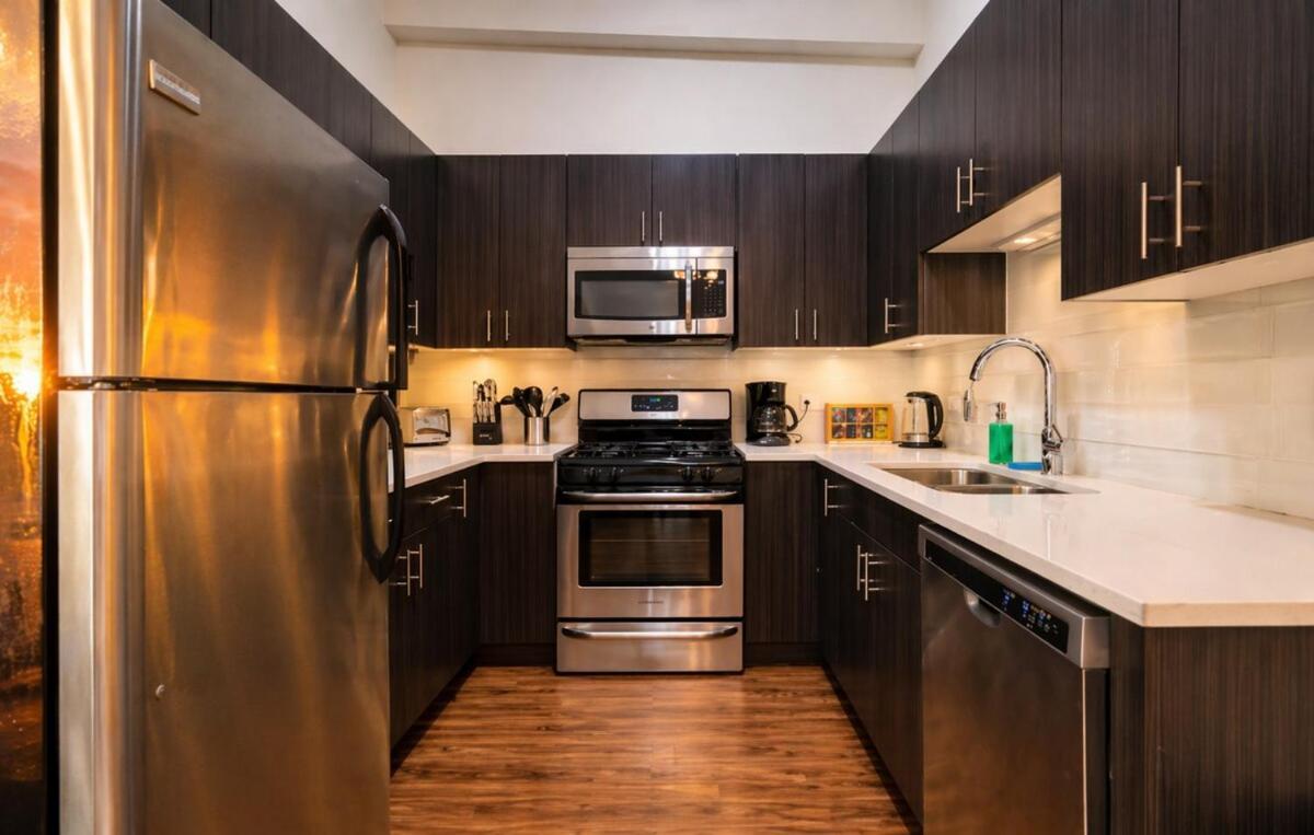 Spacious 3br 420 Friendly Near Mccormick Place, Lakefront And Soldier Field Chicago