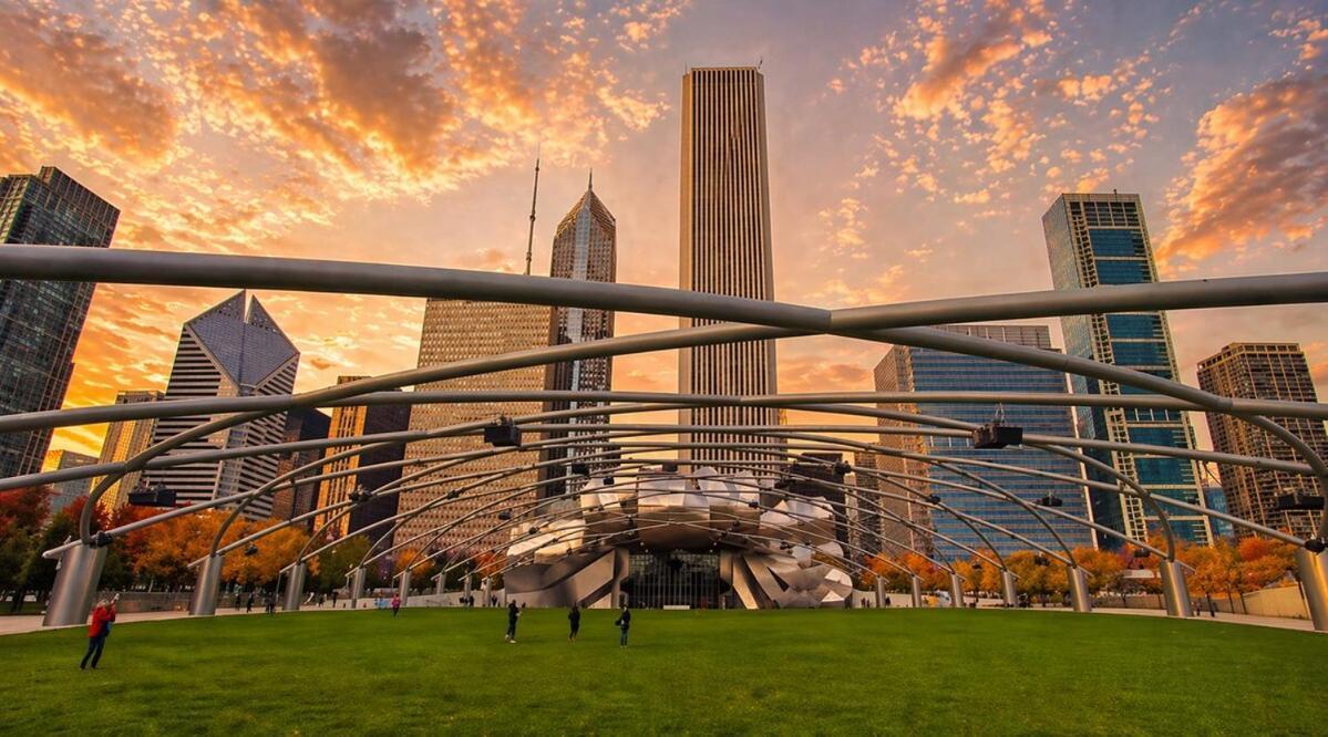 Spacious 3br 420 Friendly Near Mccormick Place, Lakefront And Soldier Field *