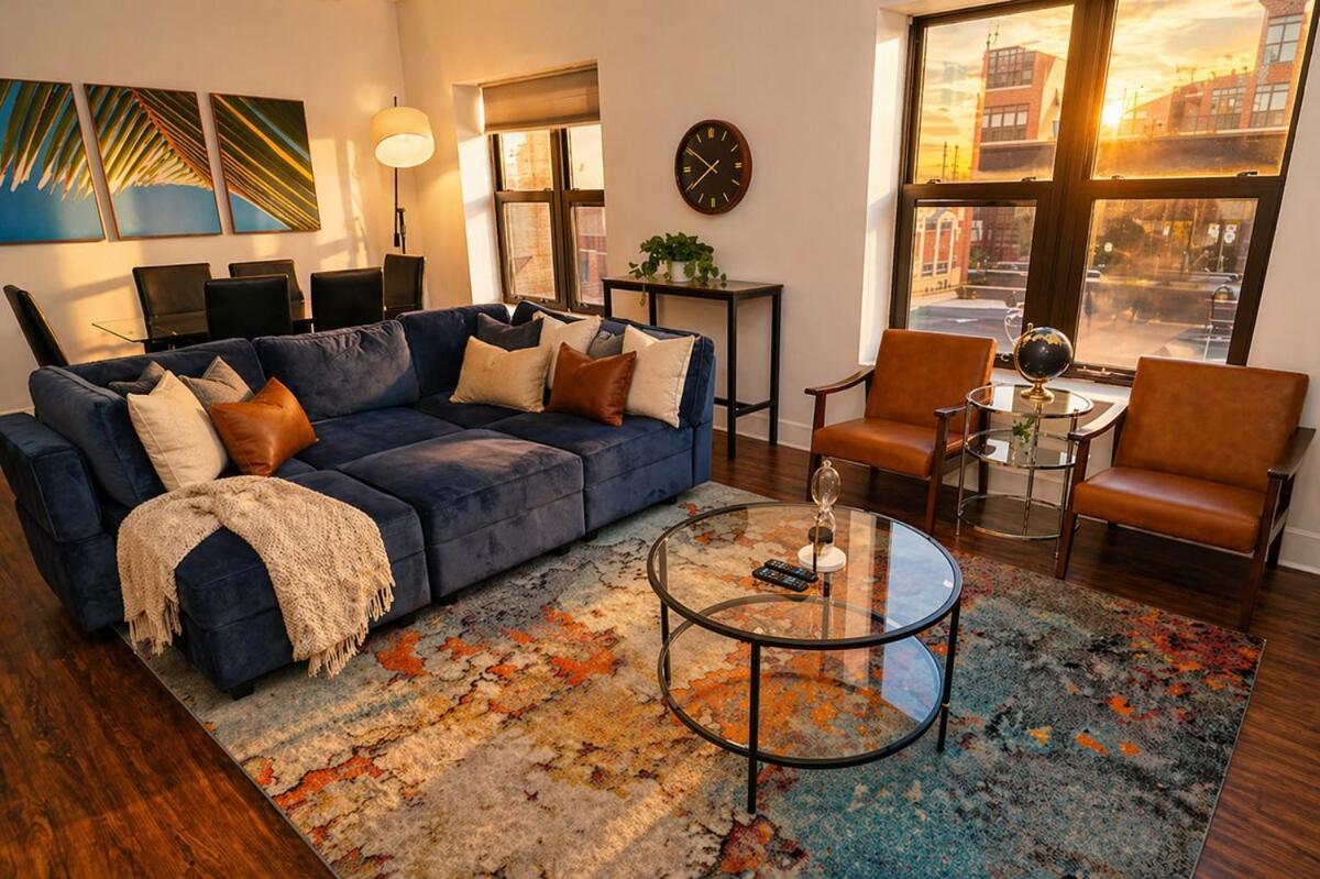 Spacious 3br 420 Friendly Near Mccormick Place, Lakefront And Soldier Field