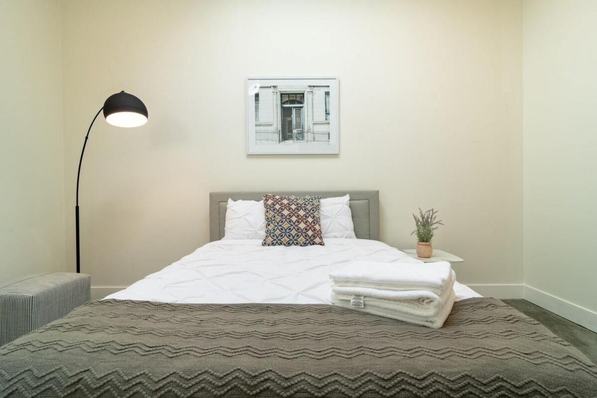 Stylish Cozy 3br 420 Friendly With Gym Near Mccormick Place, Grant Park And Soldier Field *