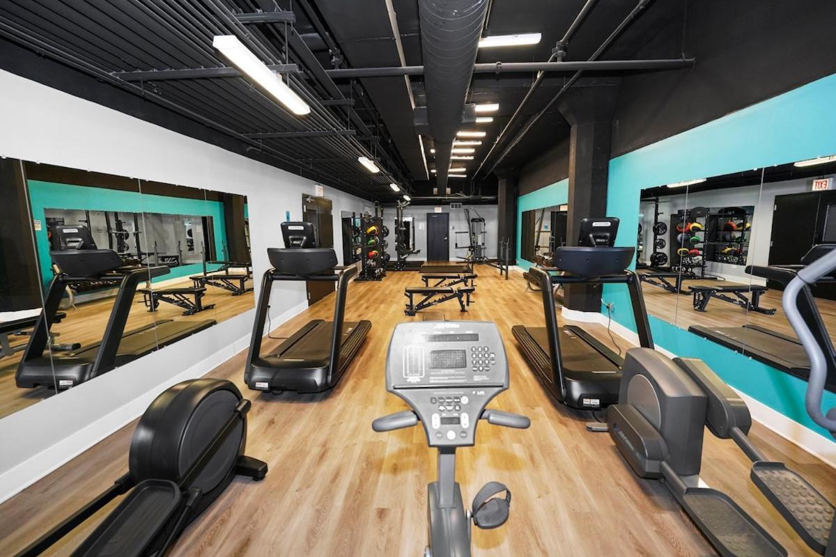Luxury 2br With Optional Parking And Gym Access Near Mccormick Place And Soldier Field * Chicago