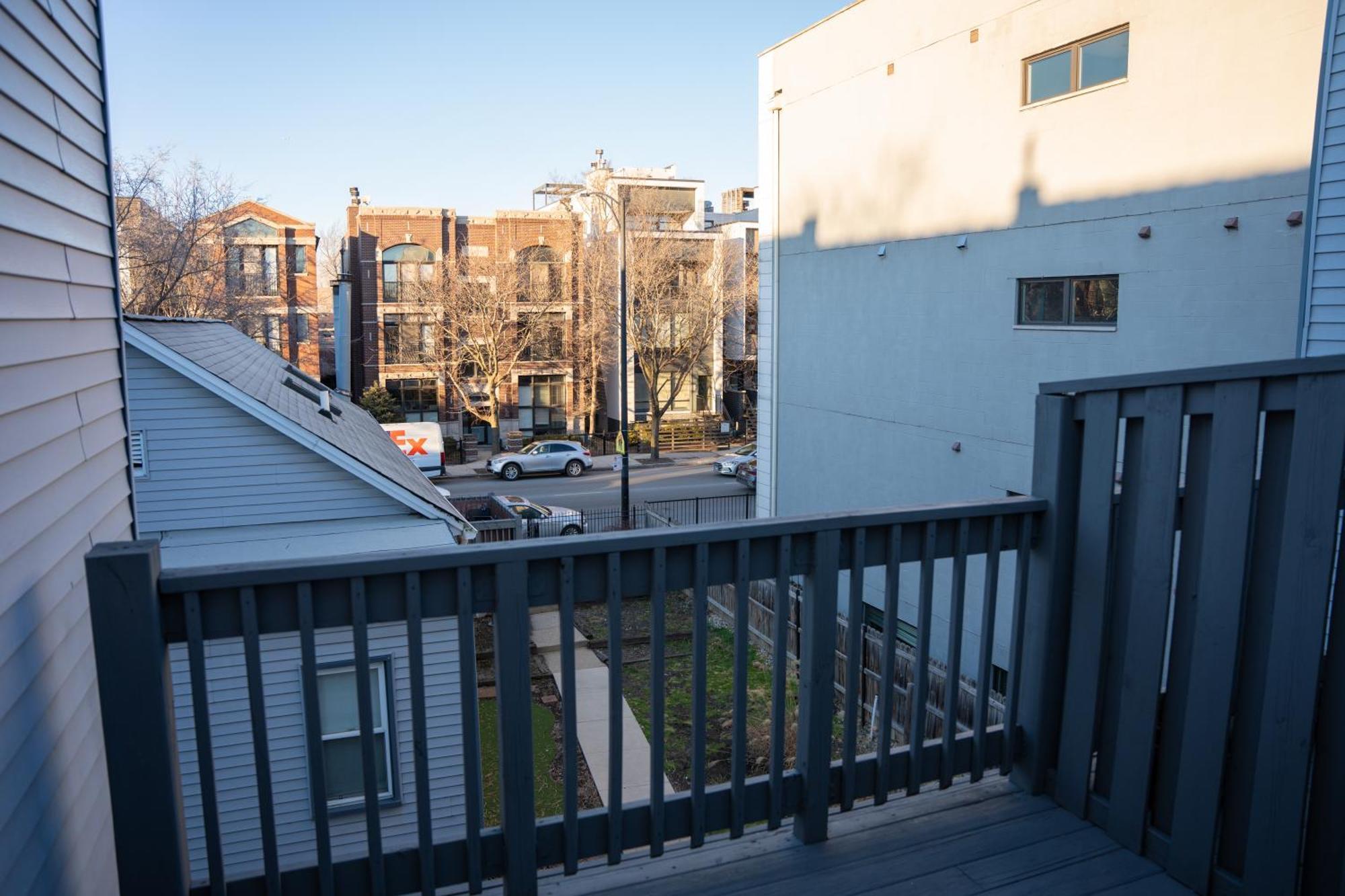 Bucktown Private