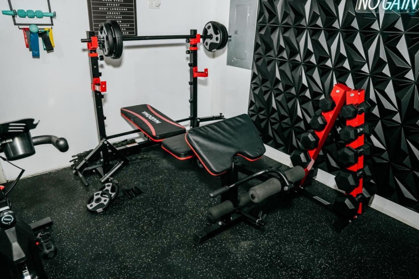 Sleeps 18 7br Gym Game Theater Chicago