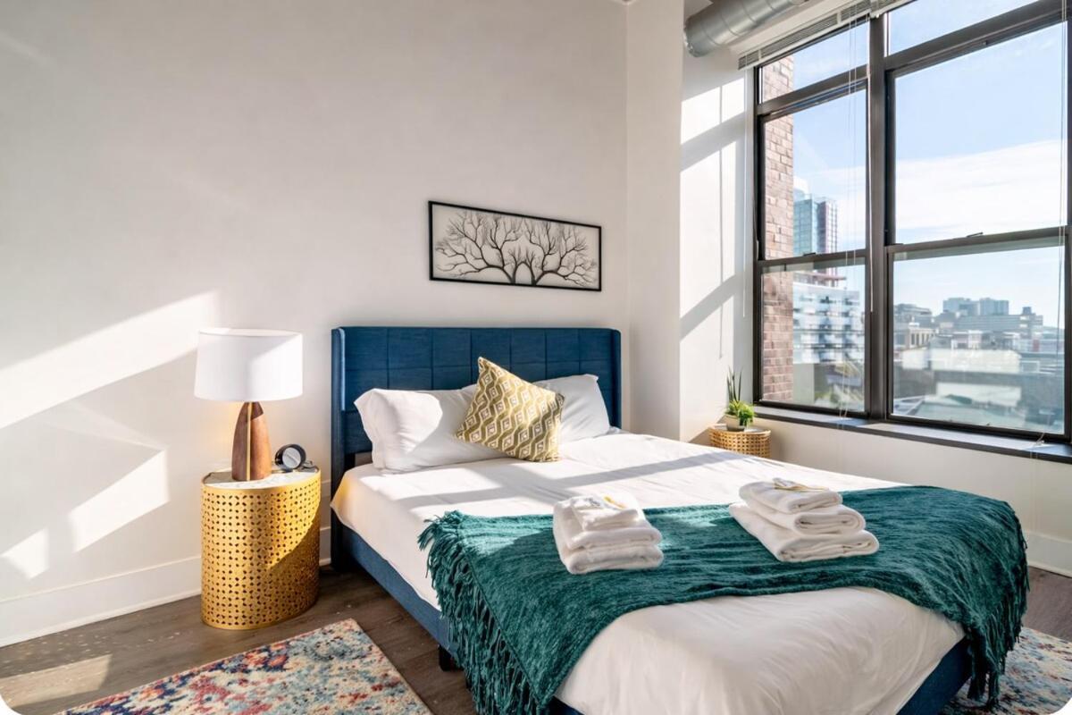 Apartment 2br Perfect For Convention And Business Trips Near Mccormick Place, Arena, Soldier Field And Grant Park